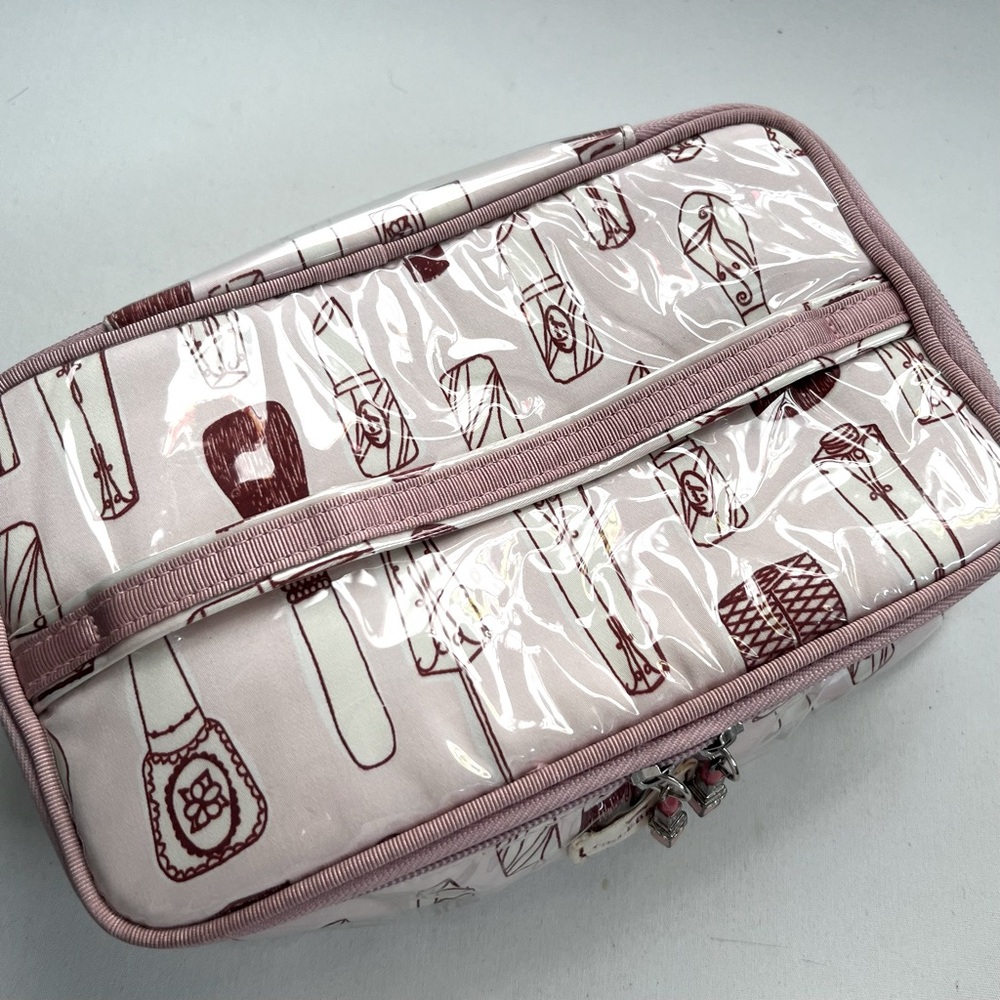 CELEBRITY Pink Cosmetics Bag NWOT